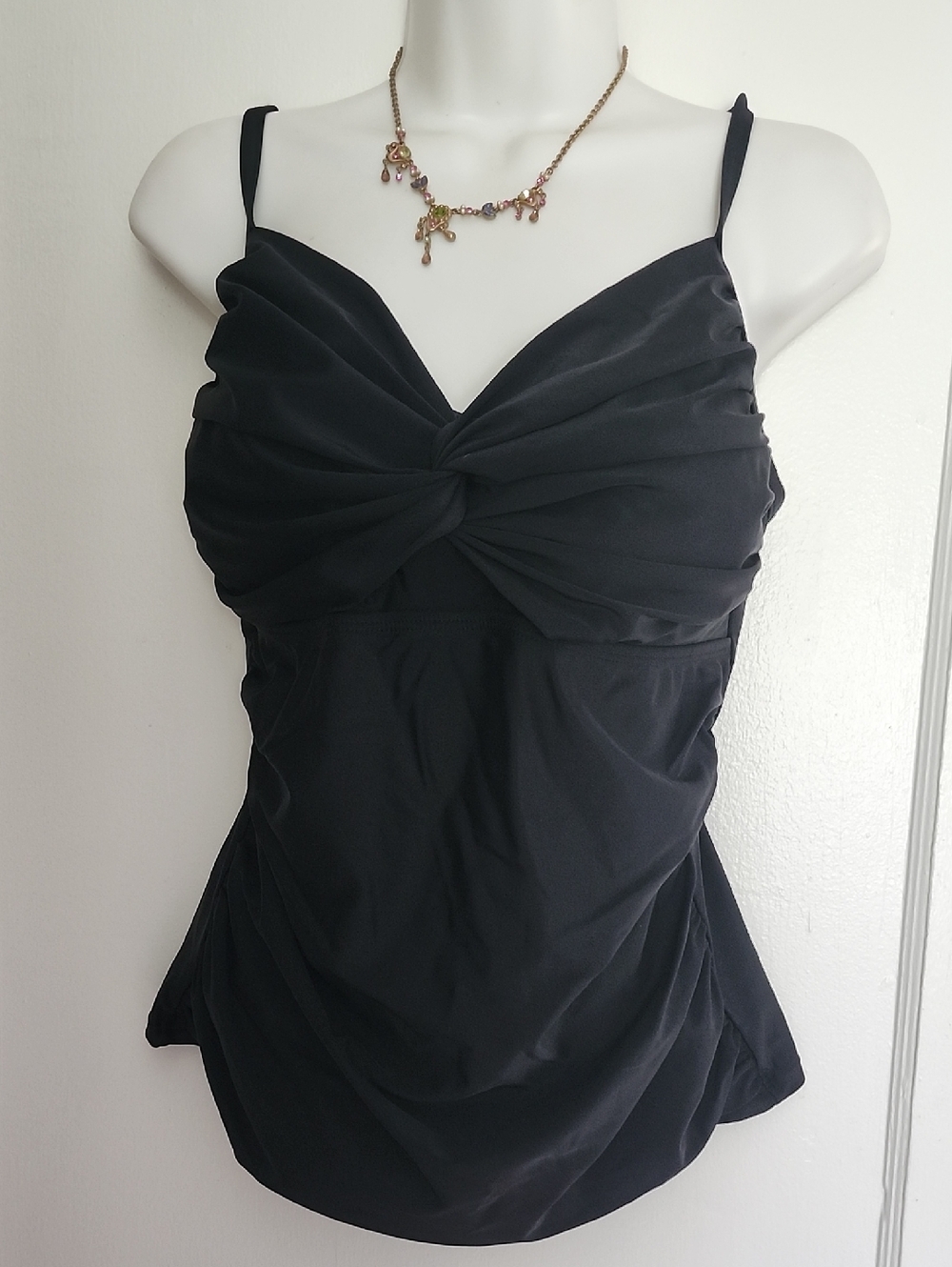 Black Twist-Front Tankini Top Size 10.